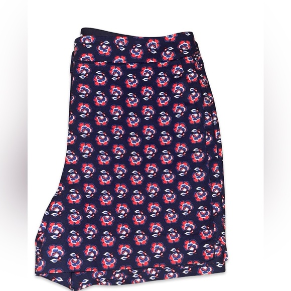 Boden Shorts - Picture 4 of 7